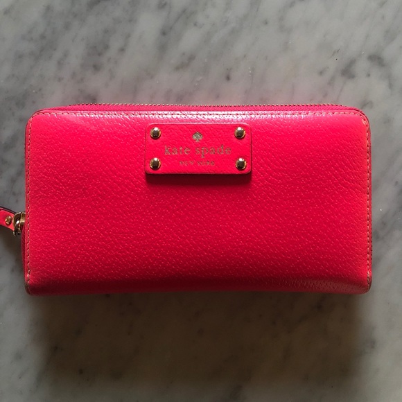 kate spade Handbags - Kate Spade Wallet